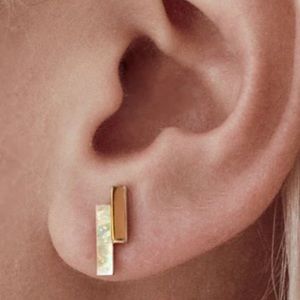 Elizabeth Stone Mod Bar Pierced Earrings